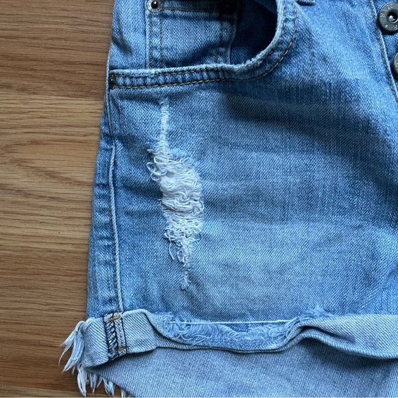 Carmar Denim High-rise Button-fly Shorts - Picture 2 of 5